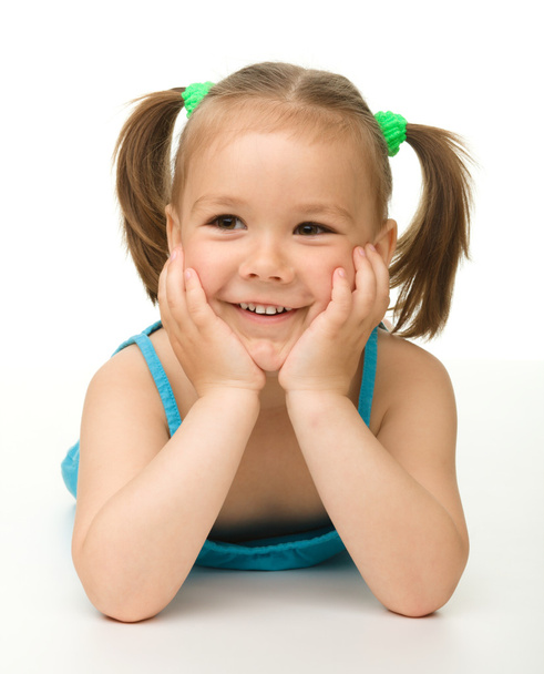 Portrait of a cute little girl - Фото, зображення
