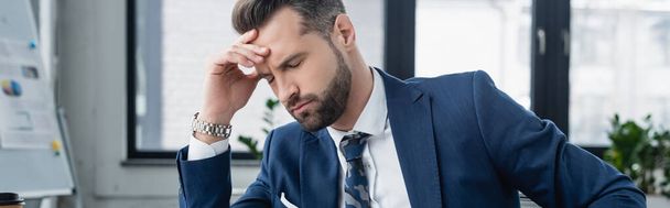 exhausted businessman with closed eyes touching forehead in office, banner - Foto, Imagem