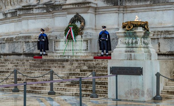 A picture of the soldiers guarding the Altar of the Fatherland. - Photo, Image
