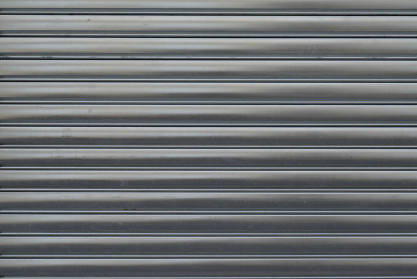 staal grijs verticale textuur achtergrond zilver oud metalen plaat oud paneel - Foto, afbeelding