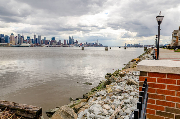 Vue de Manhattan de l'autre côté de l'Hudson River, New Jersey - Photo, image