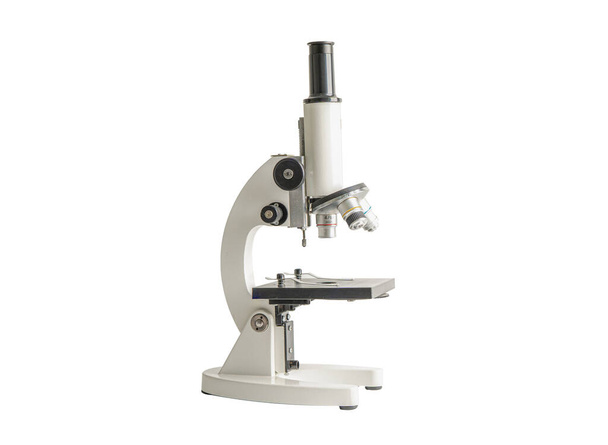 Mikroskop isoliert auf weißem Hintergrund mit Clipping-Pfad im Wissenschaftslabor. - Foto, Bild