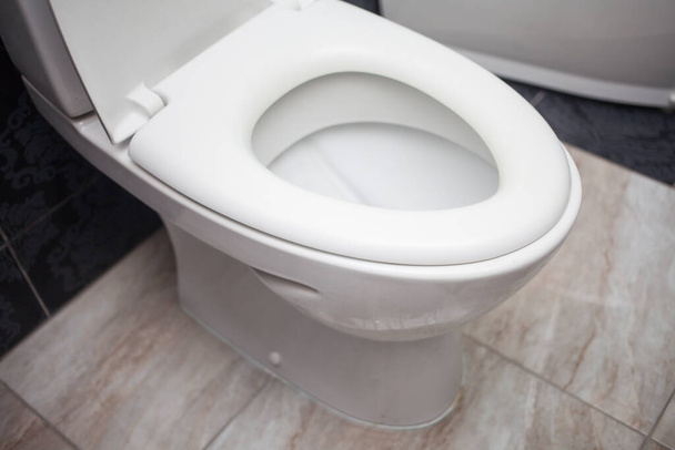 Toilet bowl in modern bathroom interior - Valokuva, kuva