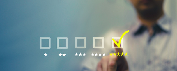 recenze zákazníků webové služby výběrem 5 hvězdy zaškrtávací políčko show smajlík tvář - Fotografie, Obrázek