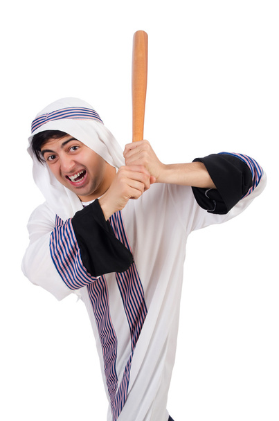 Homem árabe batendo com bastão de beisebol isolado no branco
 - Foto, Imagem