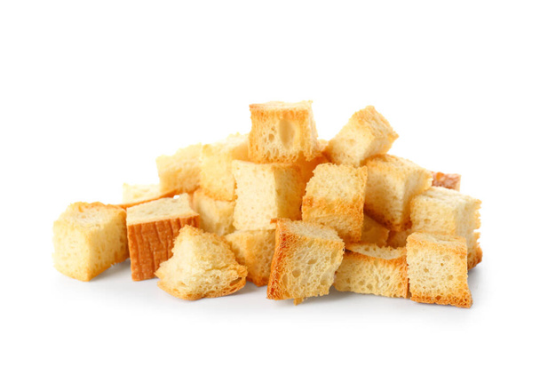 Bir sürü çıtır çıtır kızarmış ekmek beyazda izole edilmiş. - Fotoğraf, Görsel