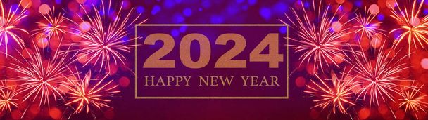 2024 Mutlu Yıllar, Yeni Yıl Partisi, bayram kutlamaları tebrik kartı arka plan panorama illüstrasyon şablonu - soyut mavi gece gökyüzünde harf, havai fişek ve altın parıltılı altın çerçeve Bokeh ışıkları fl - Fotoğraf, Görsel