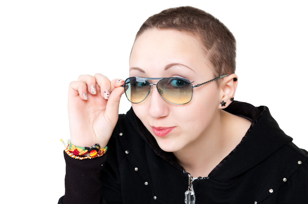 Short-haired girl in sun glasses - Фото, зображення