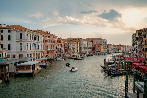 Venice, Italy - July 28 2021: Grand Canal during Beautiful Sunrise - Фото, изображение