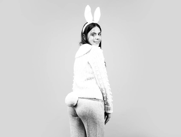 Easter bunny girl on isolated background. Happy Easter. - Foto, afbeelding