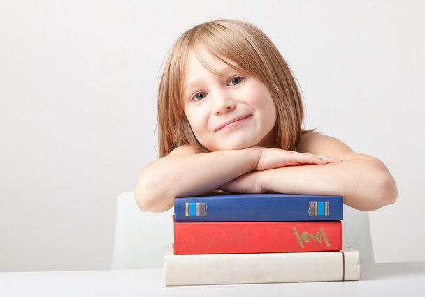Girl with books - Foto, afbeelding
