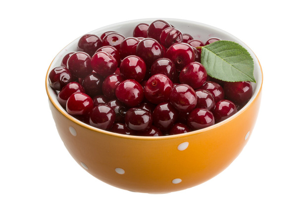 Cherry in the bowl - Фото, изображение