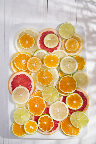Sitrushedelmien värit
  - Valokuva, kuva