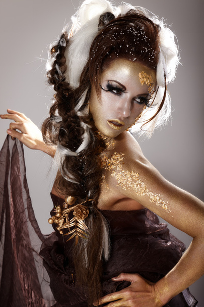 dama de oro
 - Foto, Imagen