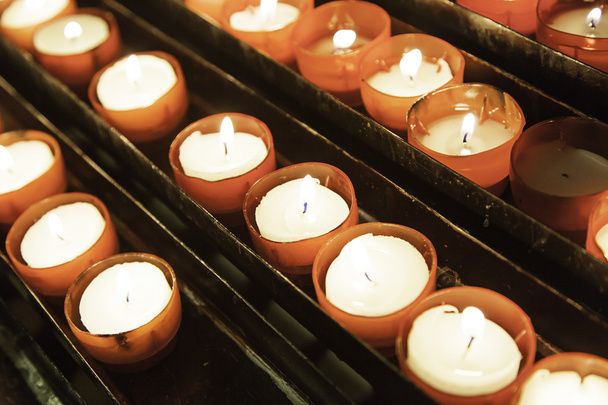 Κερί κεριά αναμμένα - Φωτογραφία, εικόνα
