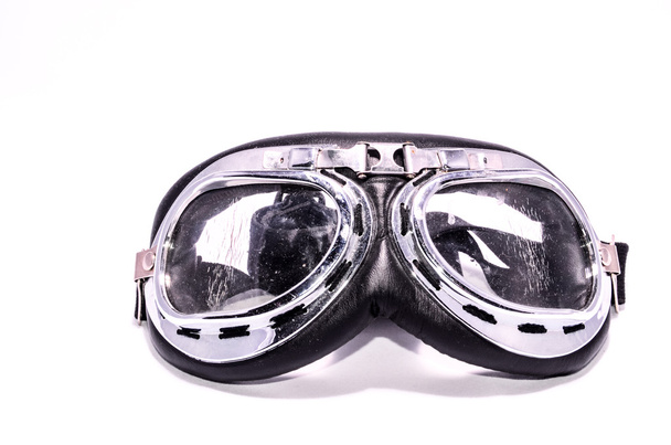 Zwarte Retro Vintage lederen bril - Foto, afbeelding