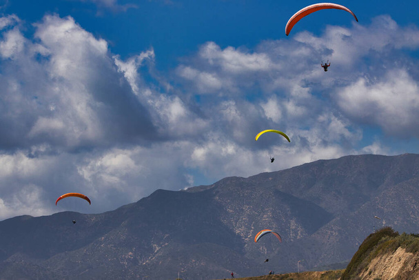 Paragliding on Rincon cliffs in California - Photo, image