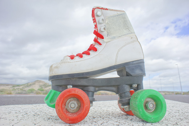 Παλιά Vintage White Skate Boot - Φωτογραφία, εικόνα