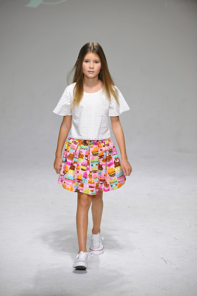 Aria Children's Clothing preview - Foto, immagini