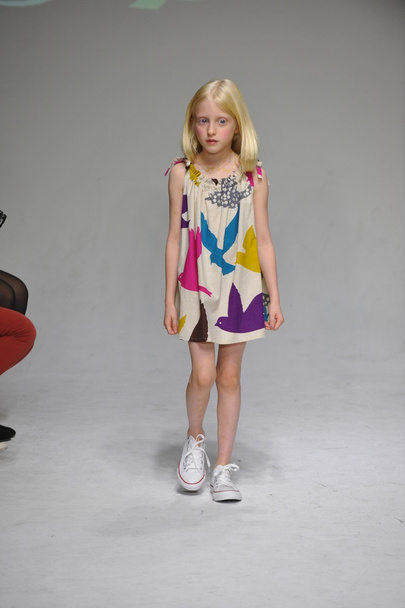 Aria Children's Clothing preview - Valokuva, kuva