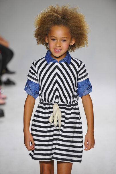 Anasai in anteprima alla petite PARADE Kids Fashion Week
 - Foto, immagini