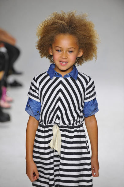 Anasai preview at petite PARADE Kids Fashion Week - Foto, immagini