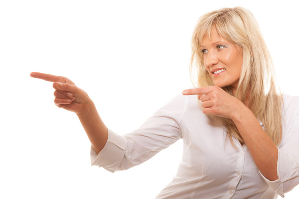 Woman pointing with fingers - Фото, зображення