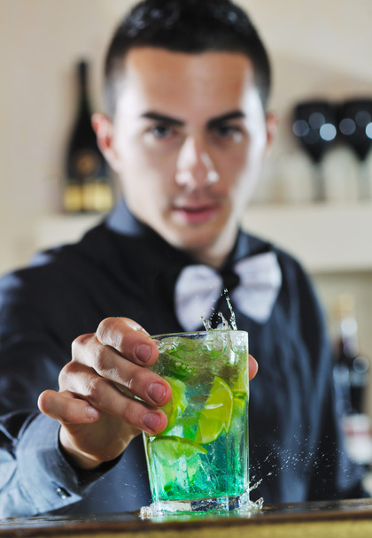 Pro barman prepare coctail drink on party - Photo, Image