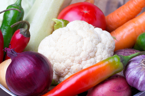 Close up of various colorful raw vegetables - Φωτογραφία, εικόνα