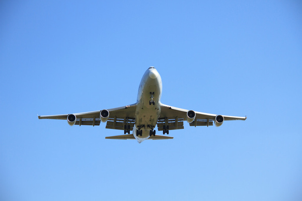 Aircraft landing - Photo, Image