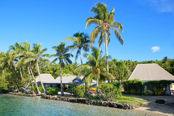 Resort tropical em Nananu-i-Ra ilha, Fiji
 - Foto, Imagem
