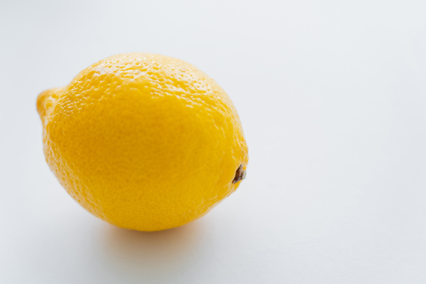 Close up view of juicy lemon on white background  - Foto, Imagem
