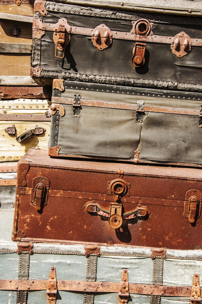 Vieux bagages
 - Photo, image