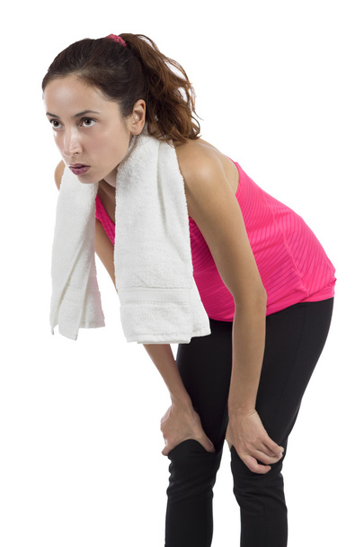 Γυμναστική γυναίκα παίρνει ένα διάλειμμα μετά την προπόνηση - Φωτογραφία, εικόνα
