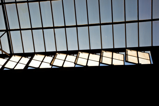 Trainstation in Wiesbaden, glass of roof gives a beautiful harmo - Photo, Image
