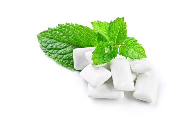 Chewing gum and mint - Photo, Image
