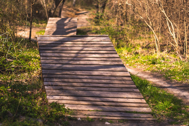 wooden bridge in the forest - Foto, Bild