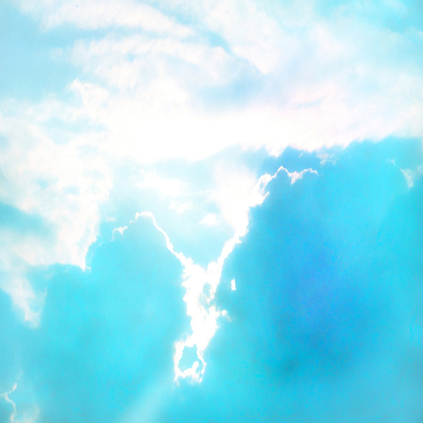 Abstrakti turkoosi taivaan tausta
 - Valokuva, kuva