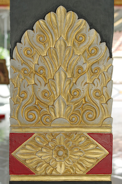 Красивый орнамент во Дворце Султаната Джокьякарта
 - Фото, изображение