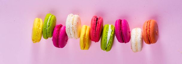 Macaroons cookies on pink - Photo, image