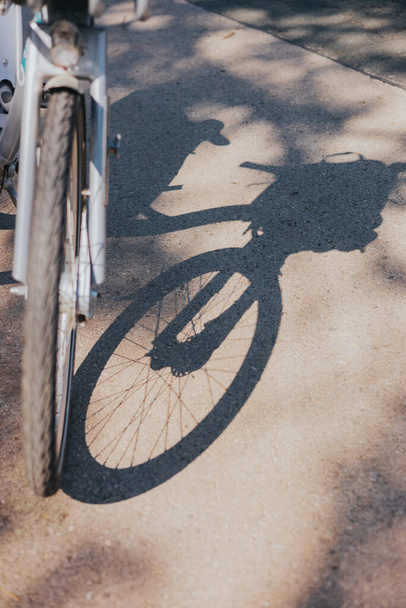 bicycle lane with a bike - 写真・画像