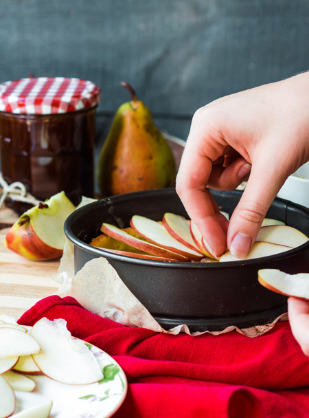 the process of making apple tart with pear jam, vertically - Valokuva, kuva