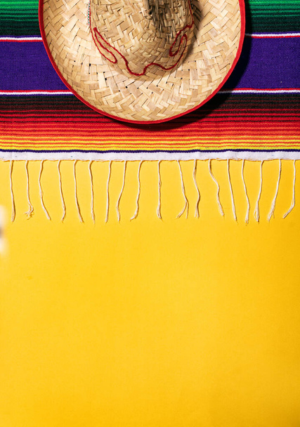 Series with food, drinks and other items to make a festive background for Cinco De Mayo. - 写真・画像