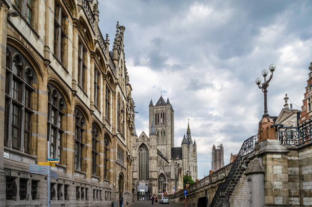 GHENT, BELGIUM - AUGUST 20, 2013: Urban landscape, view of streets and Flemish architecture in the city of Ghent, Belgium - 写真・画像