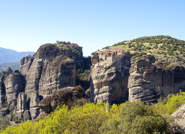 Panoramic View of the Varlaama Monastery and the Great Meteor Monastery in the Meteora Mountains in Greece - 写真・画像