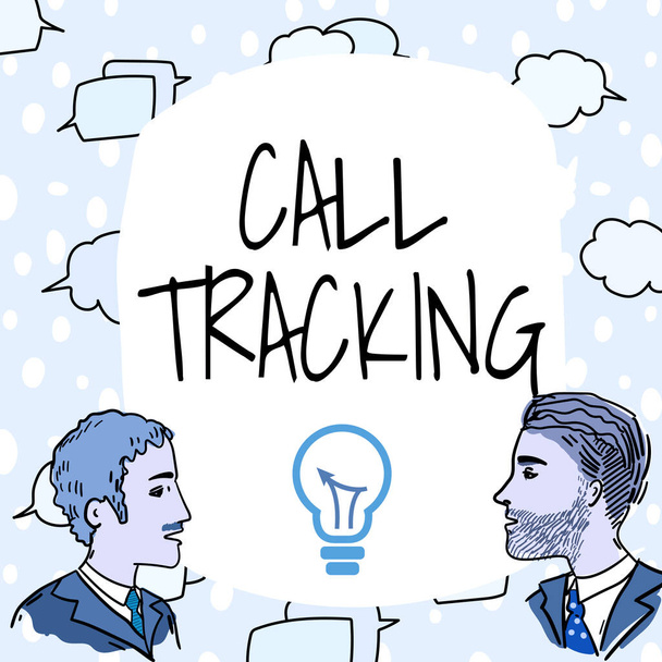 Szöveges felirat bemutatása Call Tracking. Üzleti áttekintés Organikus kereső Digitális reklám konverziós indikátor Csapat Tagok Looking At Whiteboard Brainstorming Új megoldások. - Fotó, kép