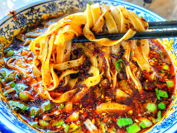 Lanzhou Beef Ramen Restaurant, Νο.1 China Noodles Food, Lanzhou μοσχάρι χειροποίητα ζυμαρικά λιχουδιά - Φωτογραφία, εικόνα