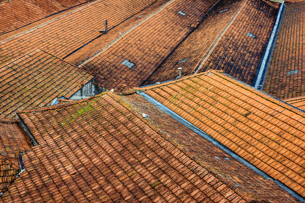 Плитка на крышах
 - Фото, изображение
