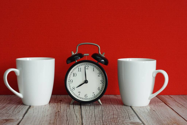 double cups with alarm clock - Foto, immagini