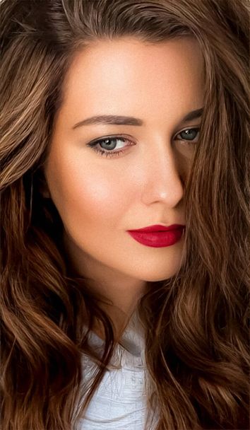 Beauty portrait, beautiful woman with long chic hairstyle and red lipstick make-up, fashion and glamour look, skincare cosmetics and hair care concept - 写真・画像